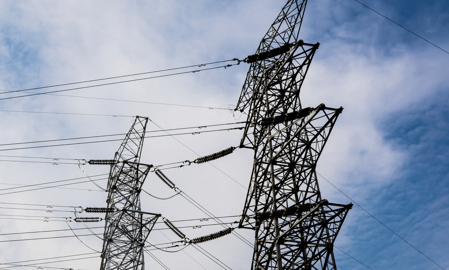 Строительство высоковольтной линии 330 кВ Псков-Лужская